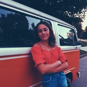 Meet your Posher, Maddy